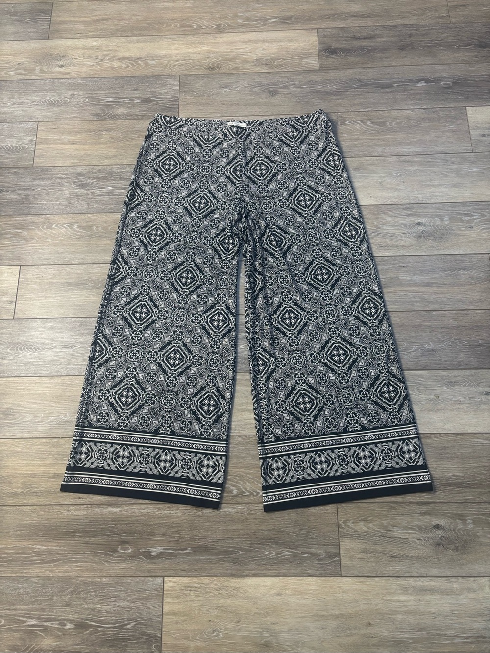 Cato Palazzo Pants Sz XL Flowy Wide Leg Boho Lounge Resort Vacation Pool Beach